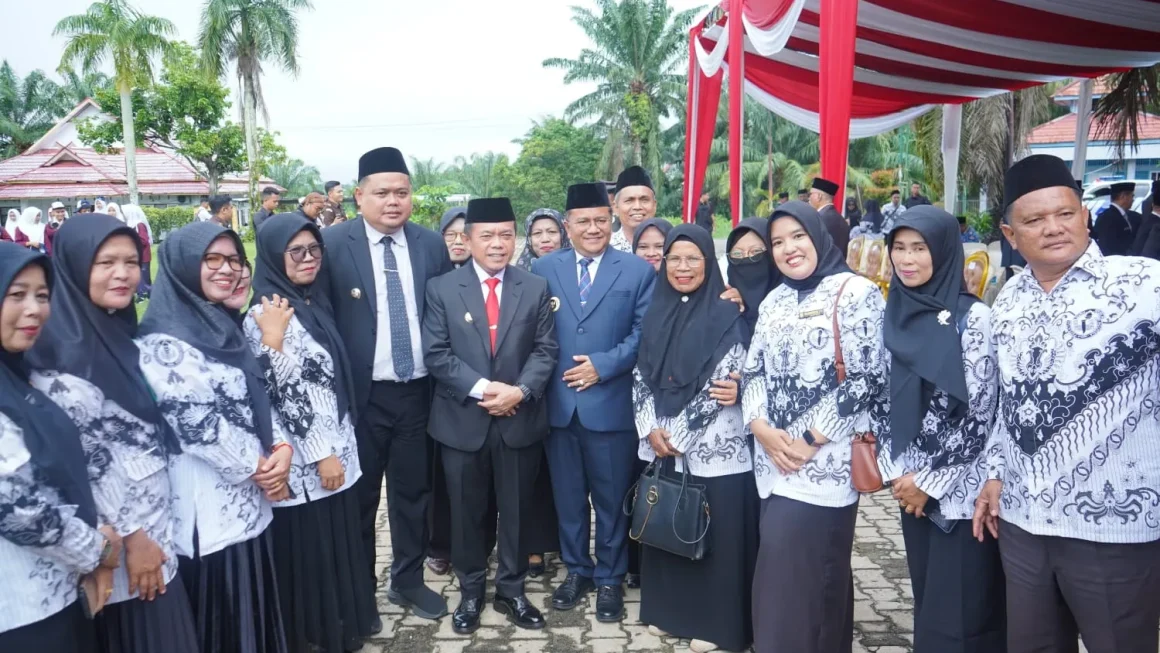 Peringati Hari Pendidikan, Wali Kota Jambi Komitmen Tingkatkan Kualitas Pendidikan
