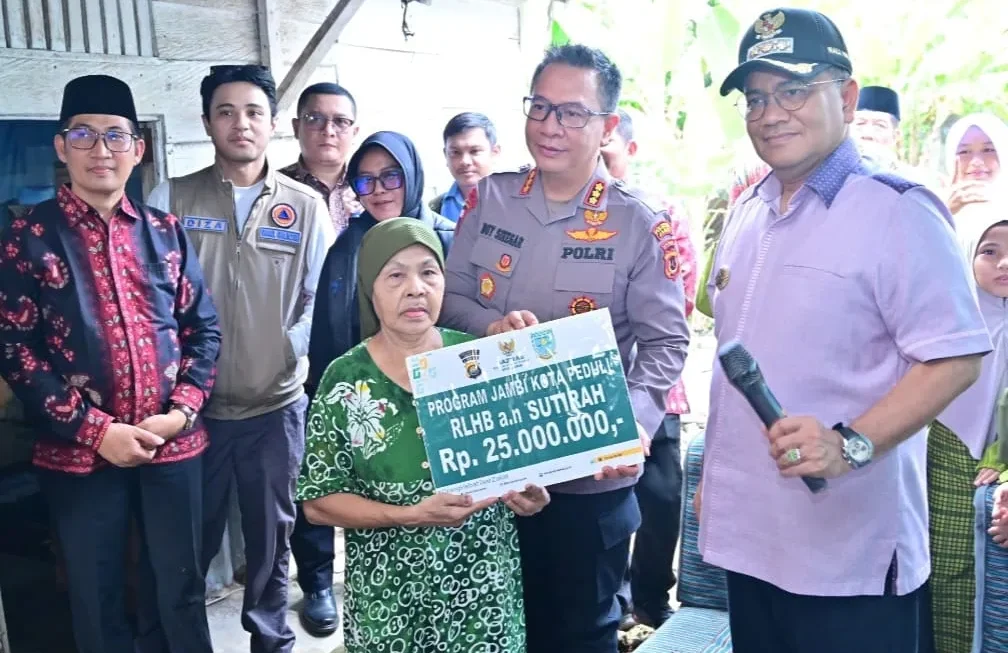Senyum Bahagia Mak Gambreng, Impian Memiliki Rumah Layak Huni Akan Segera Terwujud